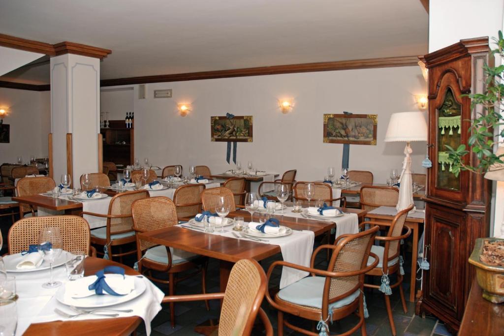 Albergo Centrale Santo Stefano Di Cadore Εξωτερικό φωτογραφία